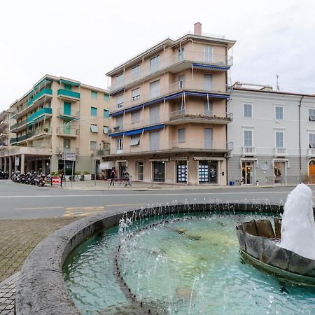 Joivy Apt For 4, Metres From Beach, In Sestri Levante Apartamento Exterior foto