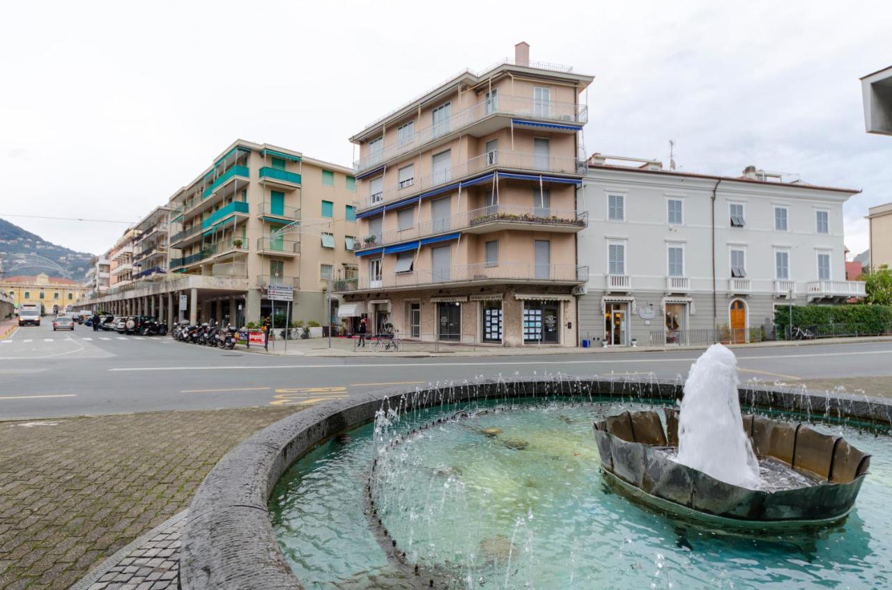 Joivy Apt For 4, Metres From Beach, In Sestri Levante Exterior foto